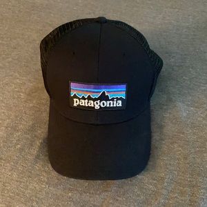 Black Patagonia Hat